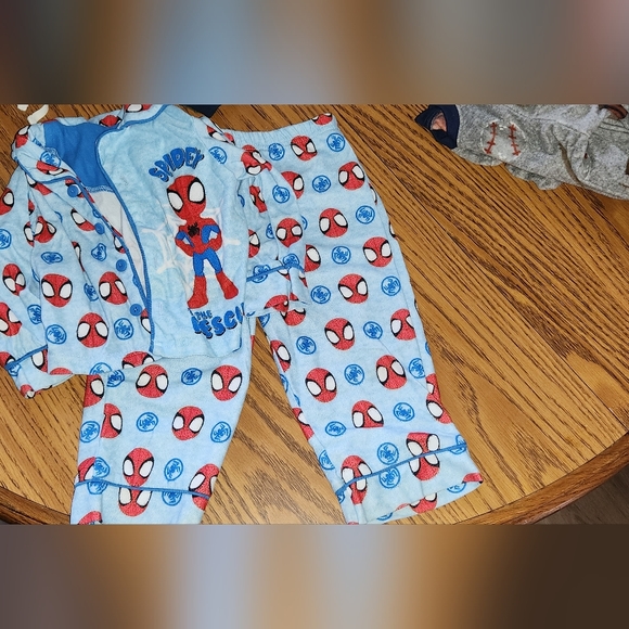 Kids clothes - Picture 12 of 15